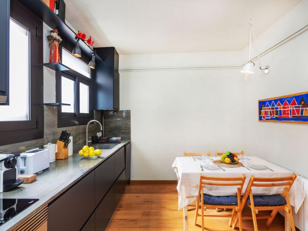 Gracia- Parc Gueell By Interhome Apartament